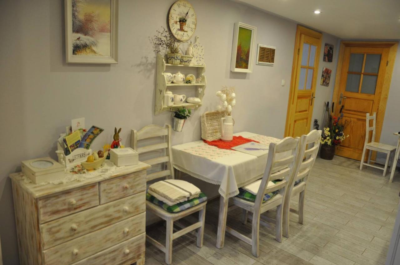 Cztery Pory Roku Appartement Jezow Sudecki Buitenkant foto
